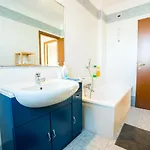 Relax Locazione Turistica Bed & Breakfast 3*
